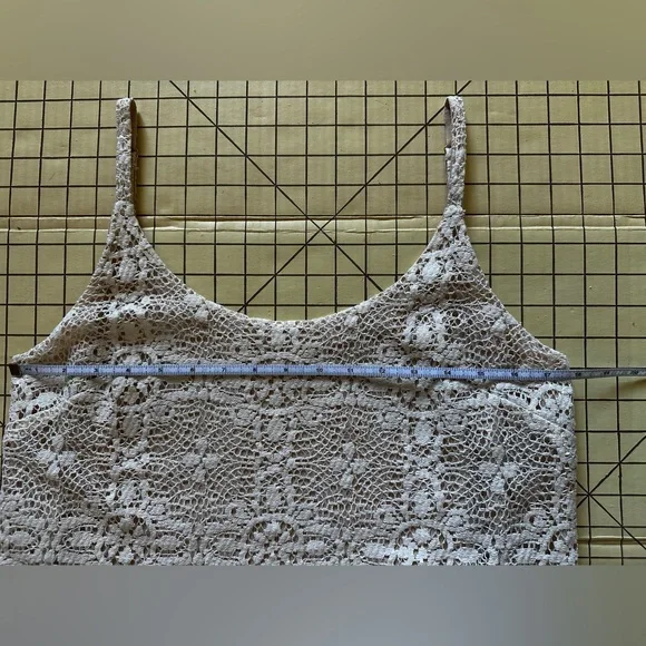 Cabi It Girl Cami - Picture 6 of 8